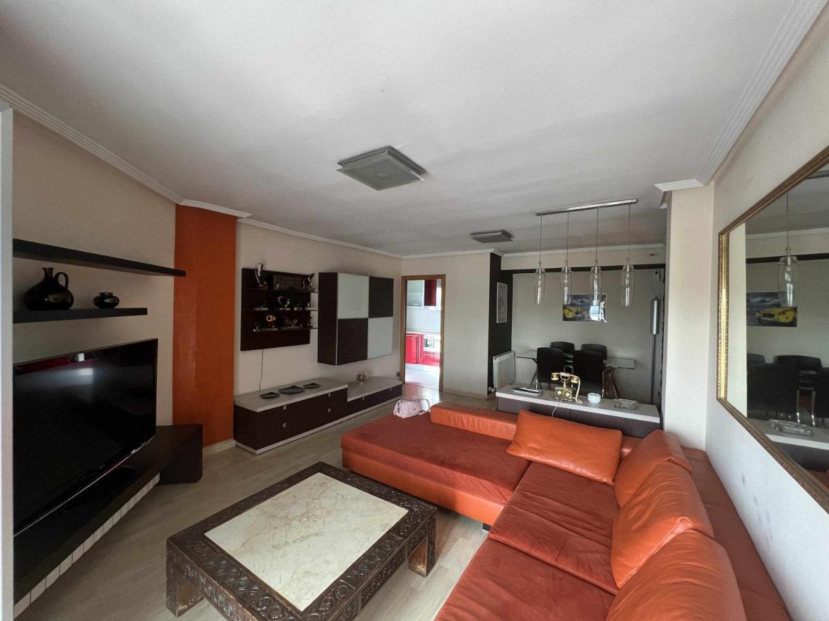 Murohouse Apartamento Con Piscina Zaragoza Luaran gambar