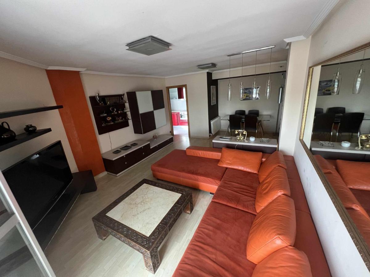 Murohouse Apartamento Con Piscina Zaragoza Luaran gambar