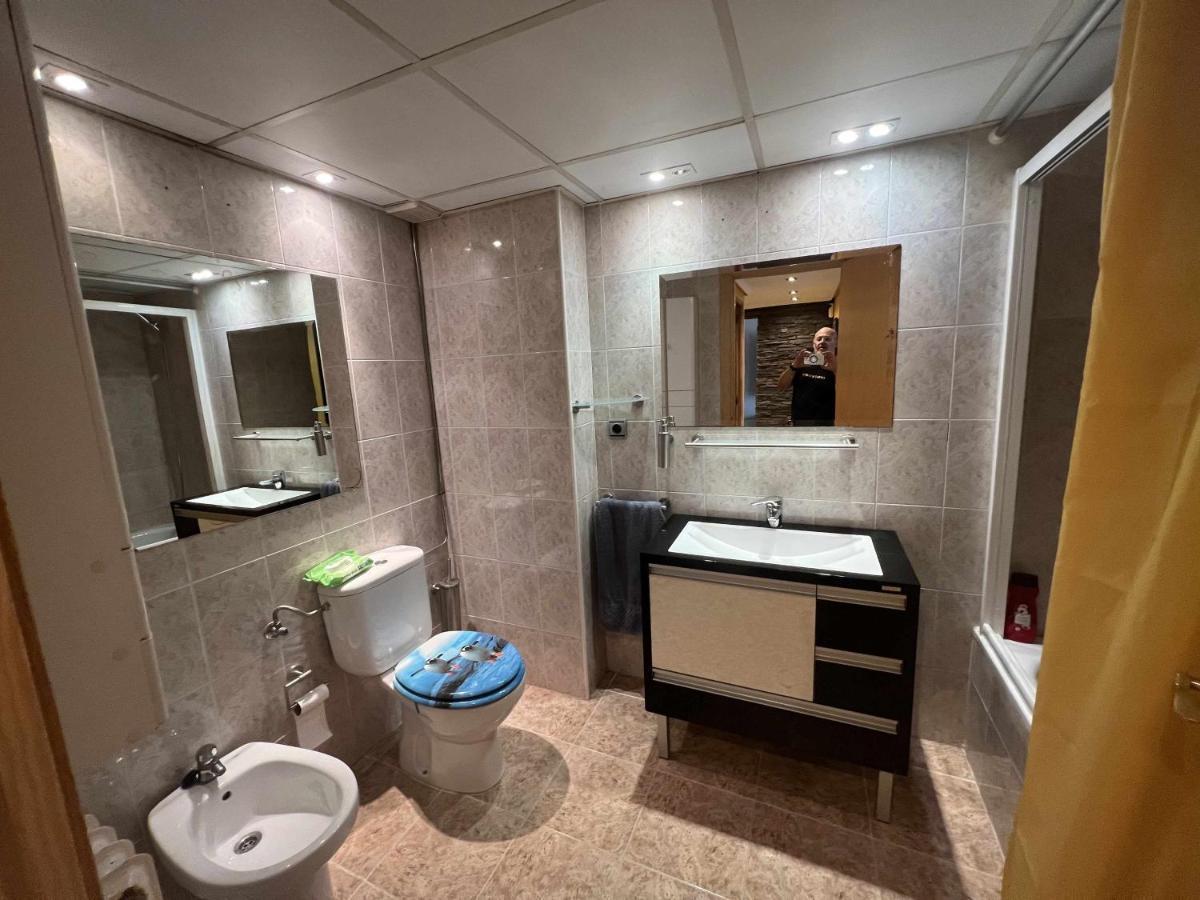 Murohouse Apartamento Con Piscina Zaragoza Luaran gambar