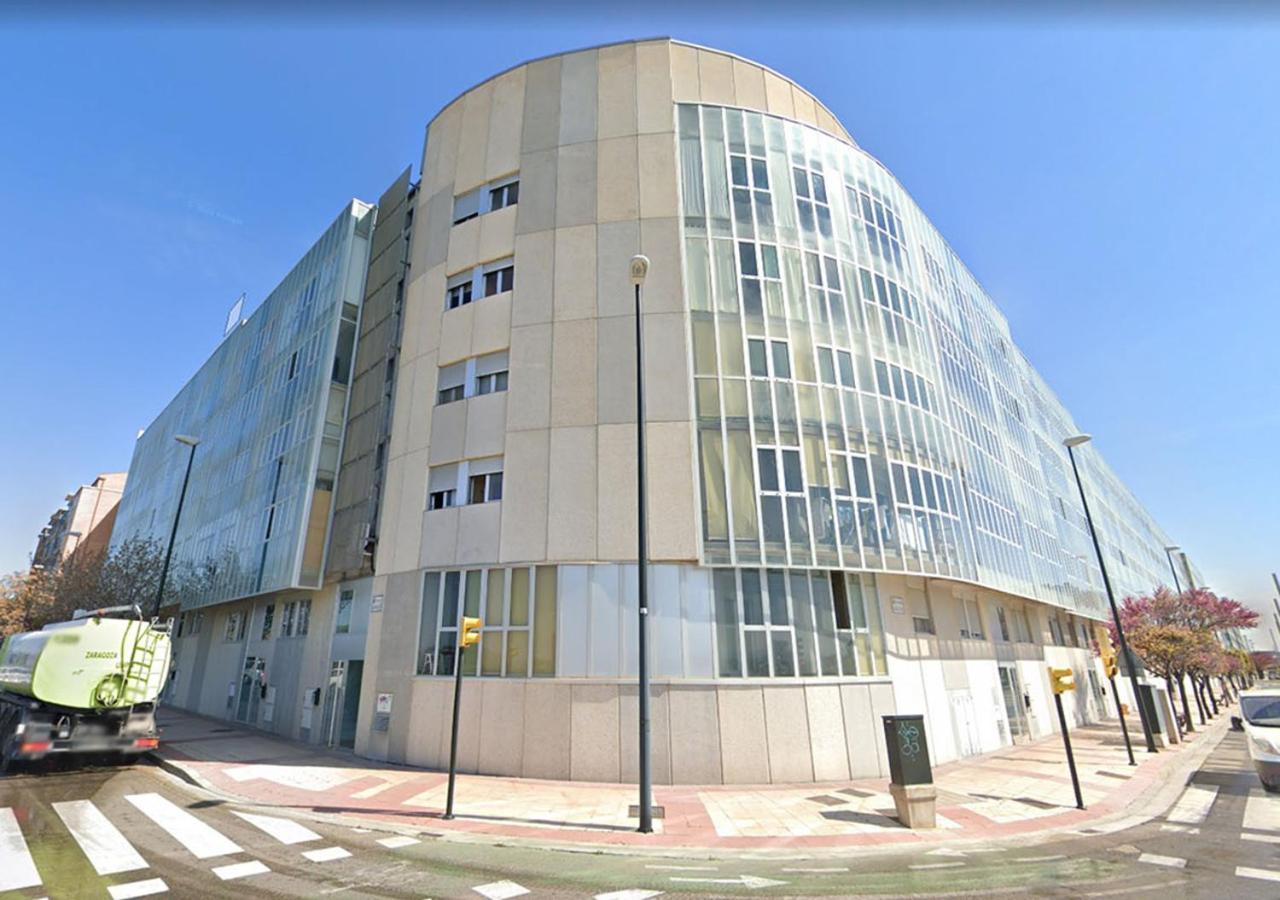 Murohouse Apartamento Con Piscina Zaragoza Luaran gambar